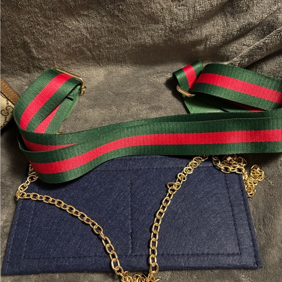 **Authentic!!**Gucci Clutch/Crossbody Bag - Picture 9 of 13